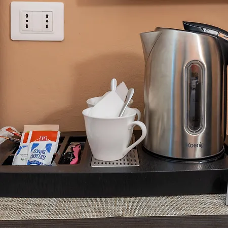 拉洛贾德班驰旅馆