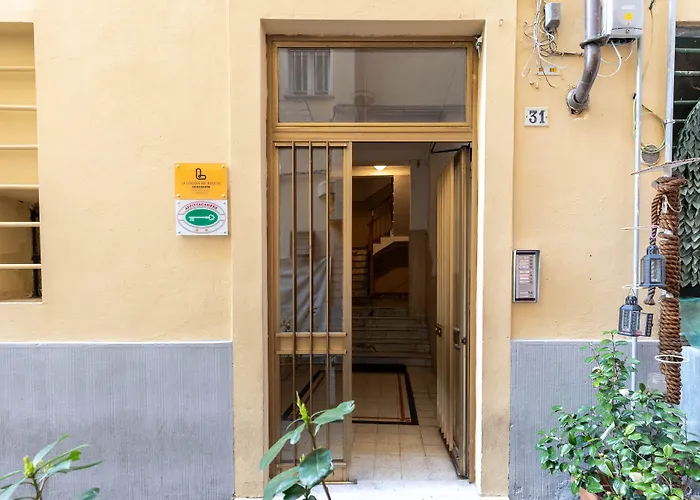 Konukevi La Loggia De' Banchi La Spezia